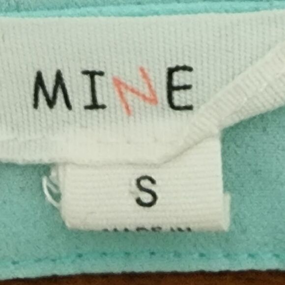 MINE WOMEN'S SHEER BUTTON DOWN SILVER EMBELLISHED BUTTONS OPEN BACK SIZE SMALL - Picture 5 of 7